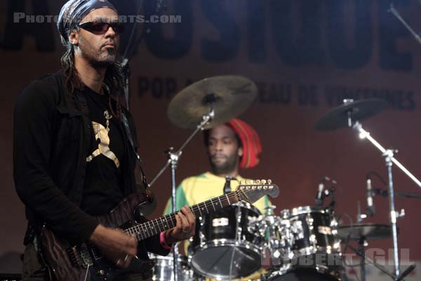 ALPHA BLONDY - 2010-06-21 - VINCENNES - Chateau de Vincennes - 